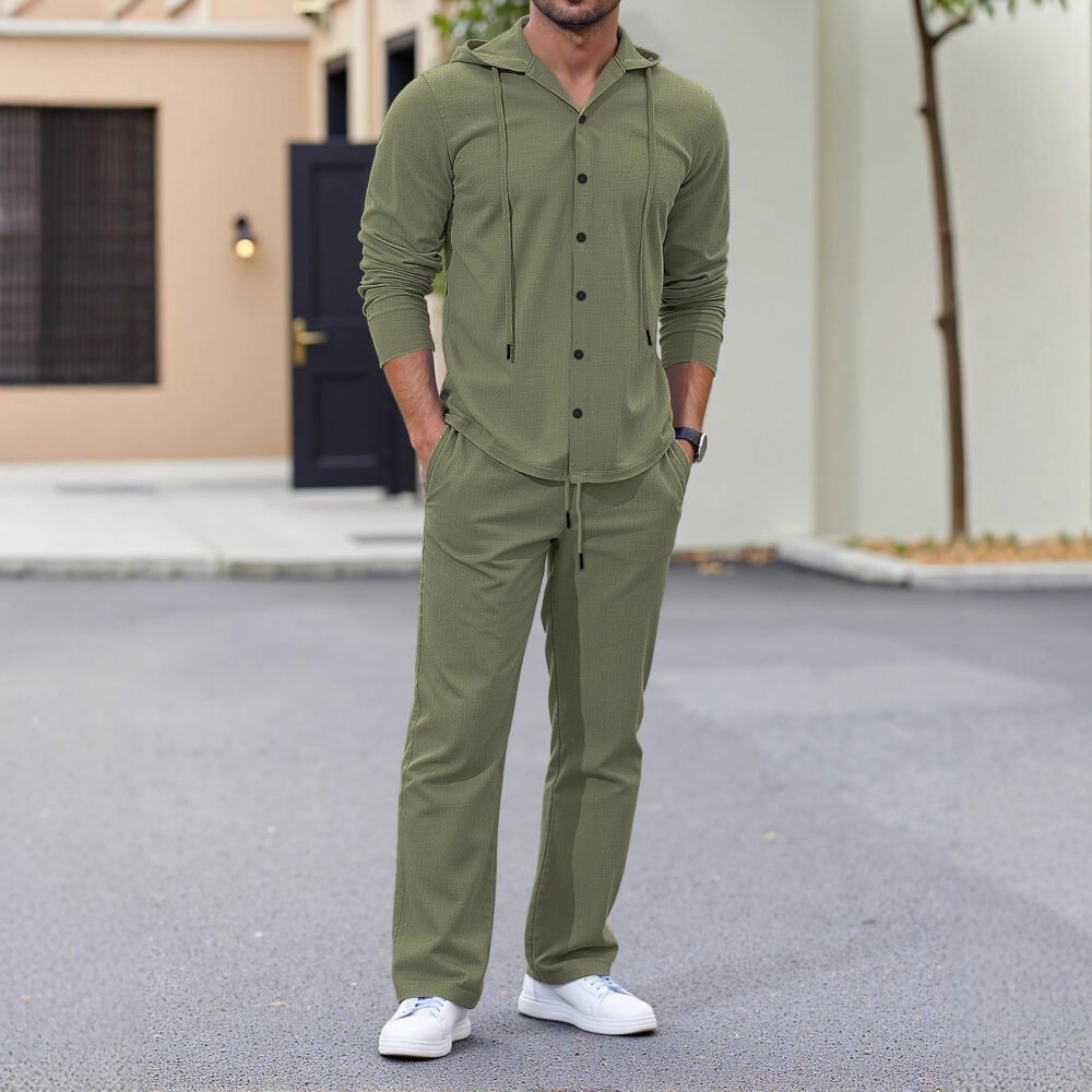 Mens Relaxed Fit Long Sleeve Suit With A Minimalist Design