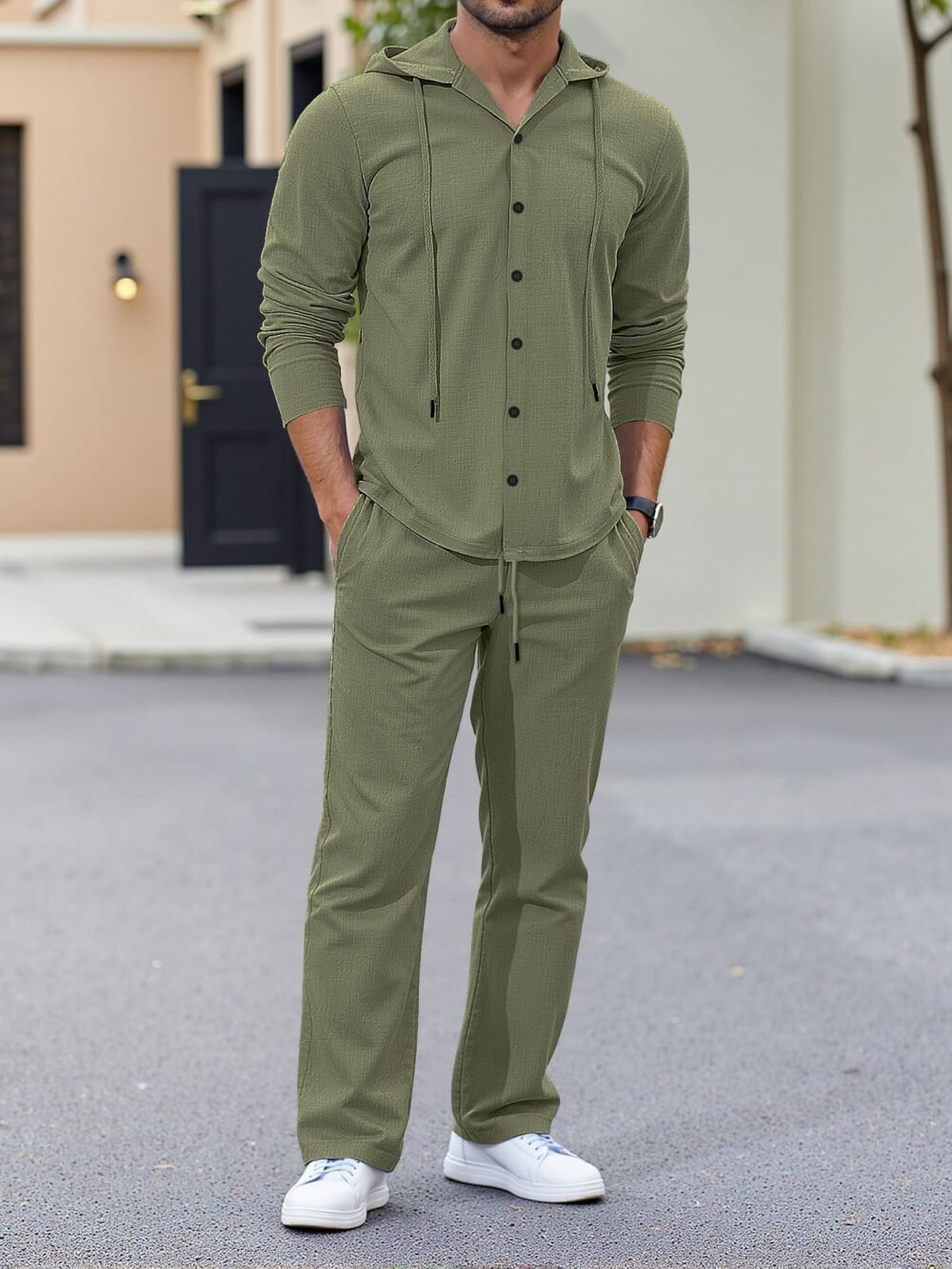 Mens Relaxed Fit Long Sleeve Suit With A Minimalist Design