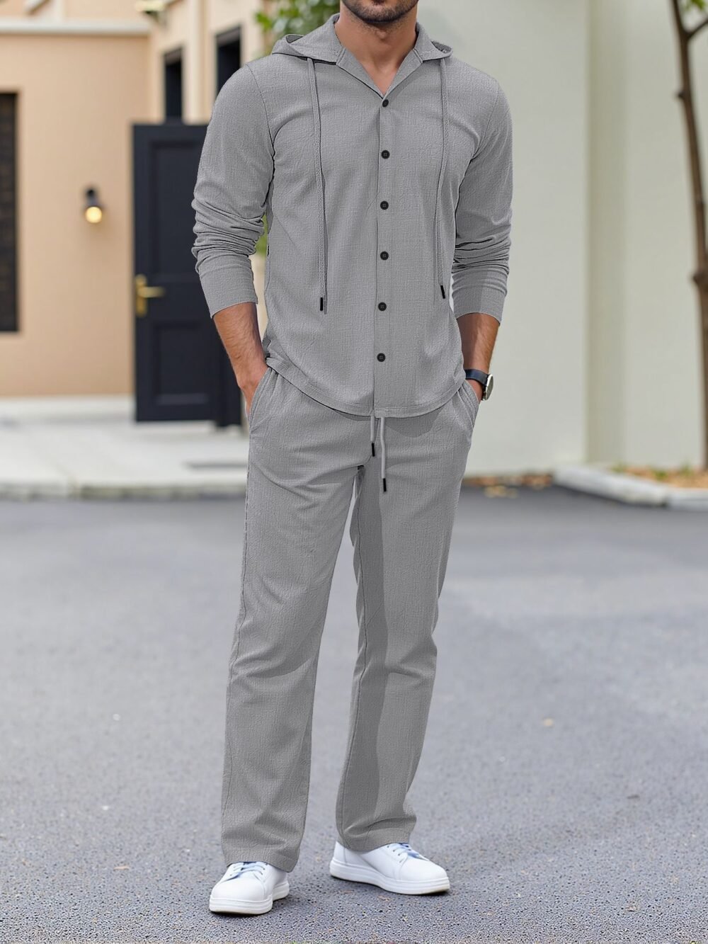 Mens Relaxed Fit Long Sleeve Suit With A Minimalist Design