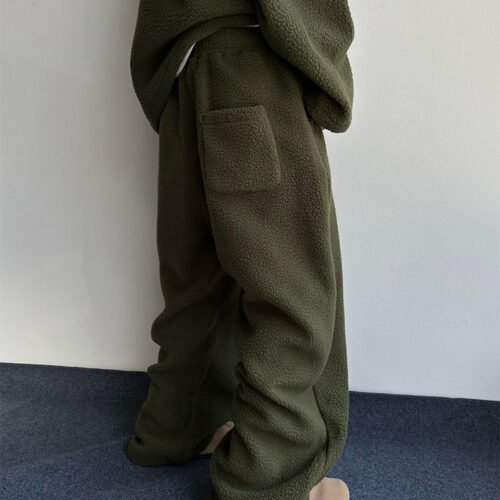 Lazy And Relaxing Army Green Collar Particle Velvet Men's Set