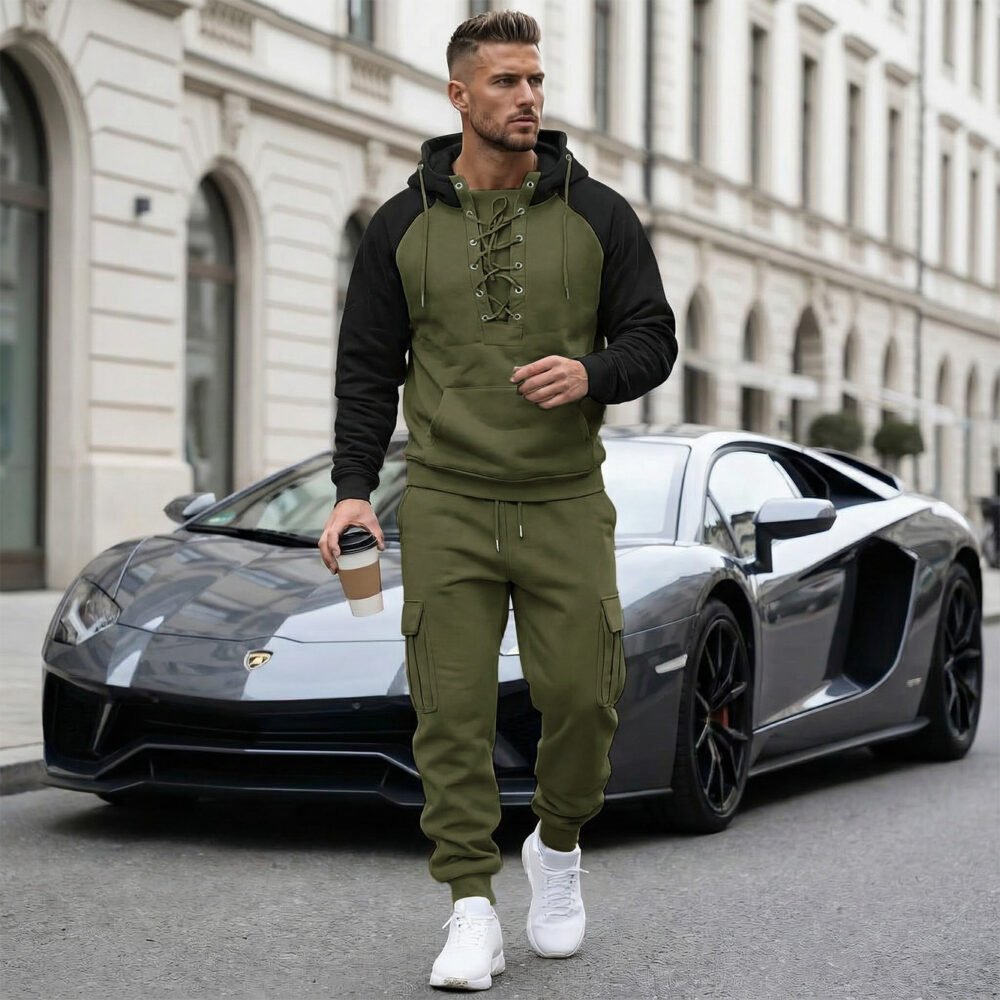 Fleece-lined Cargo Pants With Raglan Sleeves And Multiple Pockets