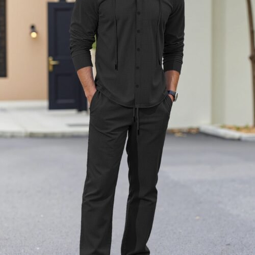 Mens Relaxed Fit Long Sleeve Suit With A Minimalist Design