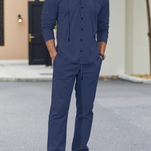 Mens Relaxed Fit Long Sleeve Suit With A Minimalist Design