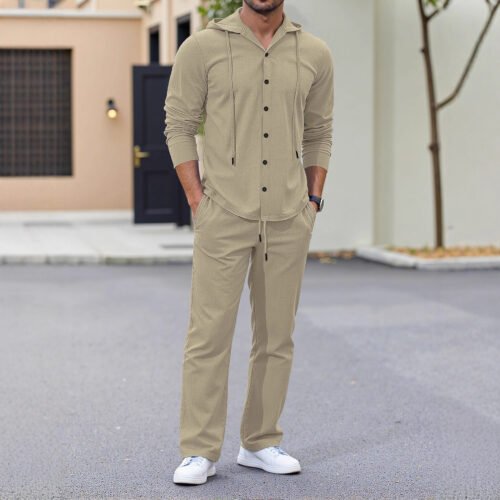 Mens Relaxed Fit Long Sleeve Suit With A Minimalist Design